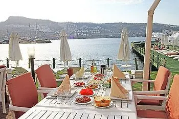 Hotel Istanbul Palace Gundogan  4*, Gundogan (Bodrum)